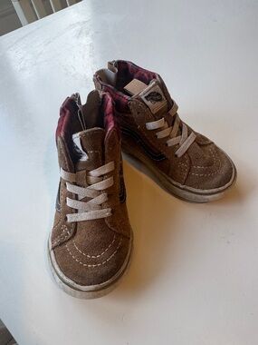 Vans Kids Brown High-Top Suede Sneakers with Plaid Lining